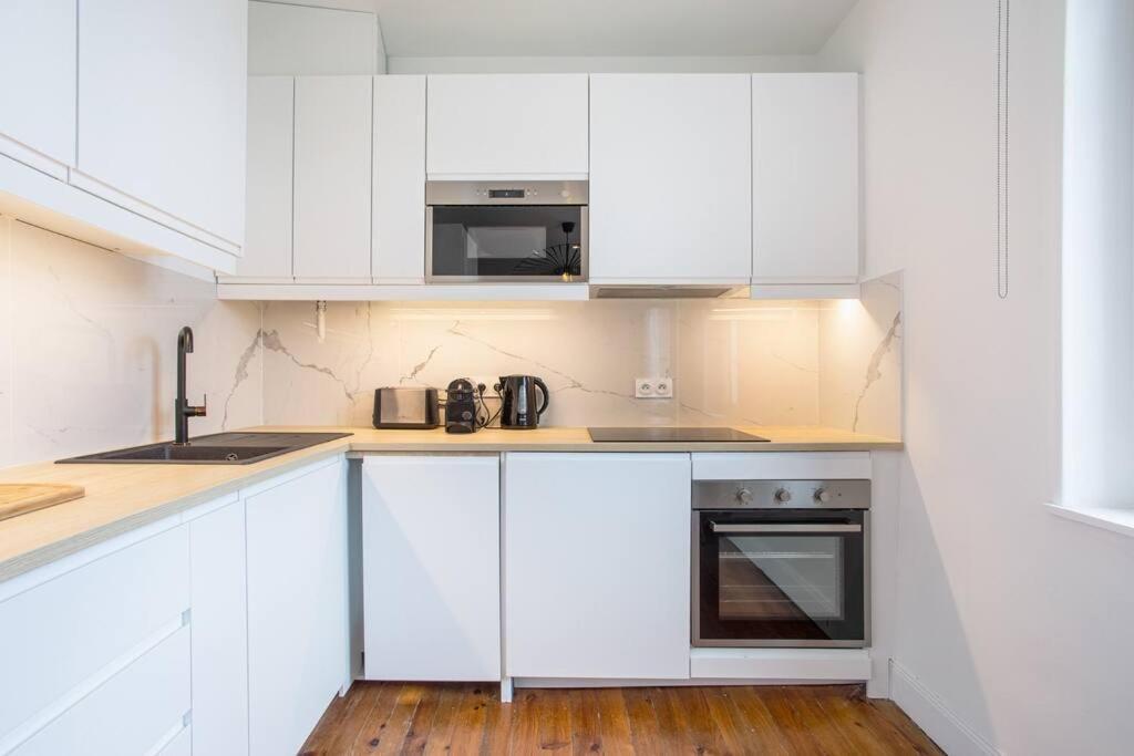 Appartement Rue Gambetta, Plage A 2 Min Saint-Jean-de-Luz Eksteriør billede