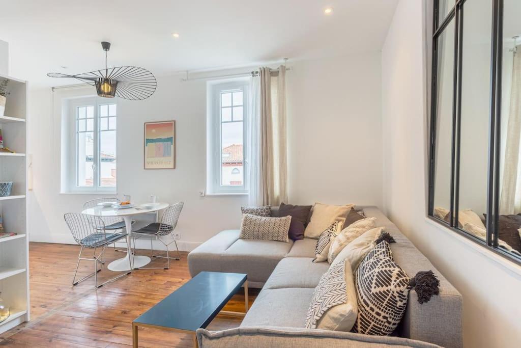 Appartement Rue Gambetta, Plage A 2 Min Saint-Jean-de-Luz Eksteriør billede